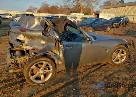 2006 Pontiac Solstice from USA, damaged, VIN 1G2MB33B96Y103720